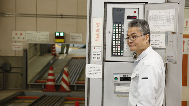 駅隣接複合施設ビル（コープシティ花園）の駐車場管理業務